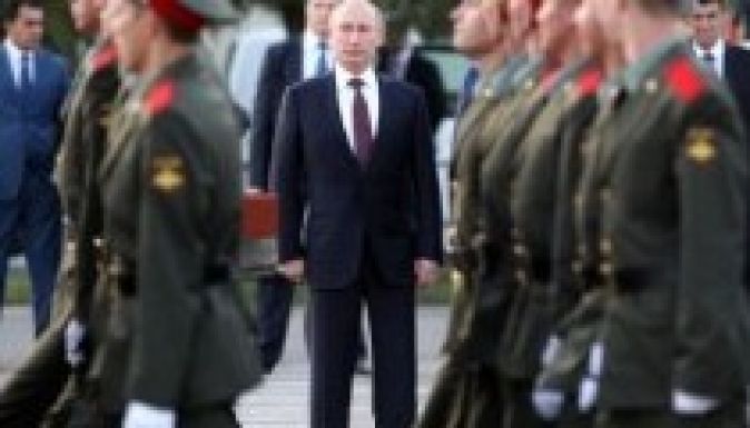 Putyin: a fegyveres erők szavatolják Oroszország biztonságát