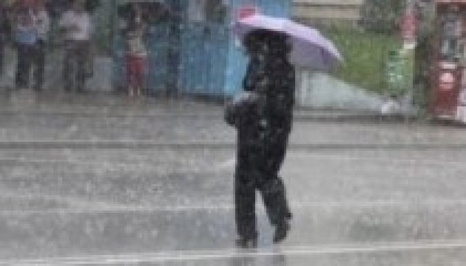 Eső, árvizek és fagy június végén Erdélyben