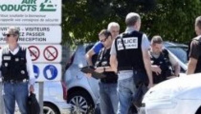 Azonosították a francia támadás lefejezett áldozatát