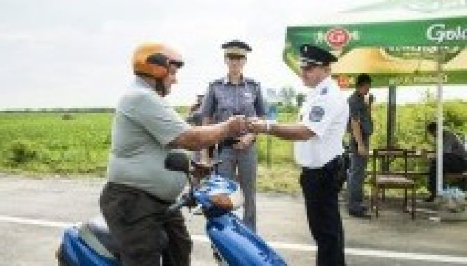 A magyar-román határon átvezető utat adtak át Zajta és Nagypeleske között