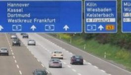 Fokozatosan vezetik be a német autópályadíjat?