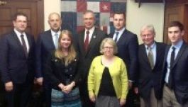 Kelemen Washingtonban: segítsenek visszatéríteni Romániát a helyes útra