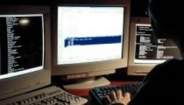 Amerikai kormányalkalmazottak adatait lopták el nagy számban