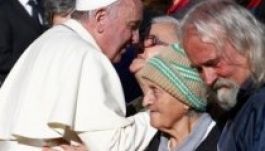 Ferenc pápa hajléktalanszállást nyit a Vatikán közelében