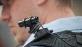 Minikamerákkal szerelik fel a német rendőröket