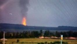 Kigyulladt egy gázvezeték Donyecknél a harcok következtében