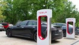 Megjelent a Tesla a magyarországi piacon