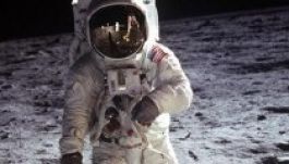 Az orosz nyomozóhivatal az amerikai holdraszállást vizsgálná ki
