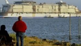 Vízre szállt a világ legnagyobb óceánjárója