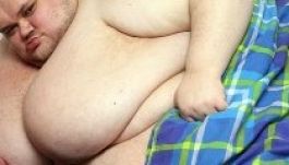 Meghalt a négyszáz kilós brit férfi