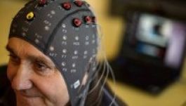 Gondolatirányítású robot segíthet a mozgáskorlátozottaknak