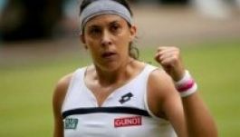 Wimbledonban leparancsolhatják a teniszezőkről a melltartót