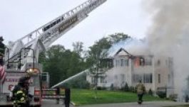 Repülő csapódott a kertvárosi házukba, de élve megúszták