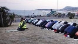 Zeman: terroristasejtek is érkezhetnek a menekültekkel