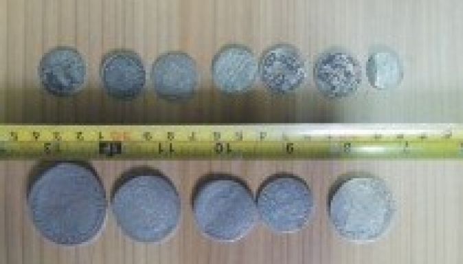 Kincskeresőkre csapott le a rendőrség - a földben talált érték az államé