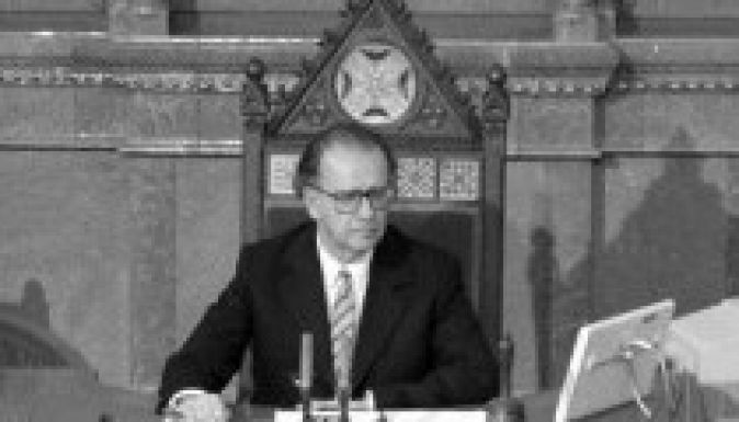 Elhunyt Szabad György, az Országgyűlés volt elnöke