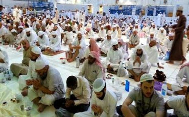 Az Iszlám Állam 45 embere halt meg ételmérgezésben