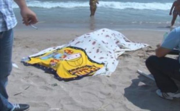 A tengerbe fulladt egy fiatal Costineşti-en