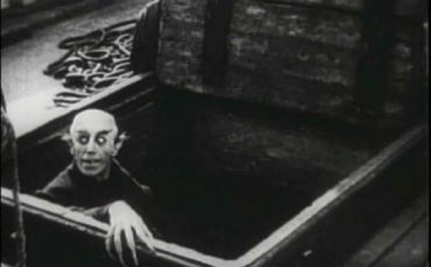 Ellopták a Nosferatu néma horror rendezőjének koponyáját