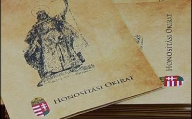 Semjén: 750 ezer állampolgársági kérelem, 700 ezer eskütétel