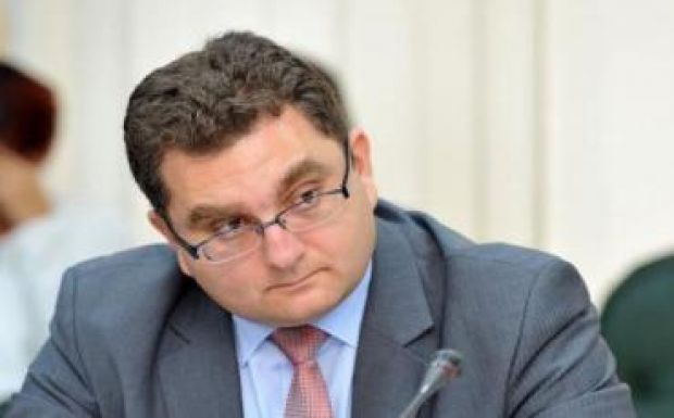 Kinevezte az új szállításügyi miniszter az államfő