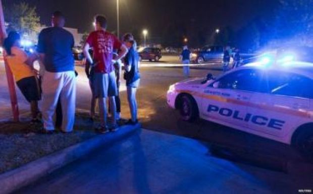Ámokfutó lövöldözött a nézőkre egy amerikai moziban