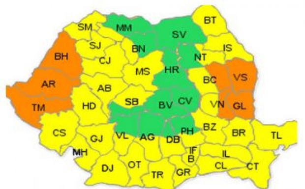Hétvégén is olvadozhatunk: másodfokú hőségriadó több megyében