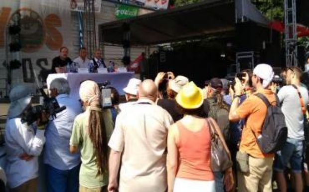 Kinek a beszéde váltott ki enyhe migrációt Tusványos zárónapján?