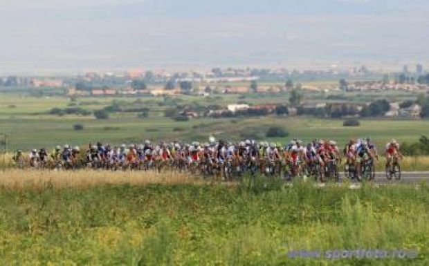 Tizenkét csapattal rajtol el a Székelyföld Kerékpáros Körverseny