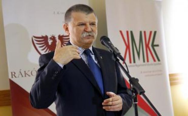 Kövér nemet mond a revízióra, nemzeti cél a határok fölötti újraegyesítés