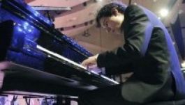 Guiness-rekorder magyar zongorista robbantotta az internetet