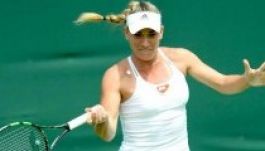 Babos nem tudta legyőzni a teniszóriást Wimbledonban