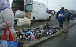 Hétköznap is működni fog a Maros-parti ócskapiac