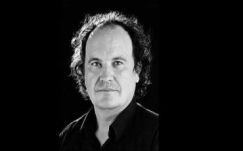 Elhunyt sokak magyar hangja, Haas Vander Péter színész