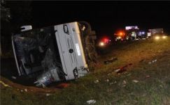 Buszbaleset - Egyik sérült sincs intenzív osztályon