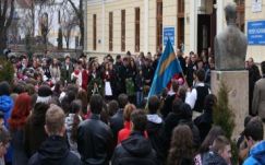 Székedi Ferenc: DNS és pipafüst