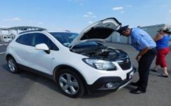 Nagylakon foglalták le a körözött Opelt