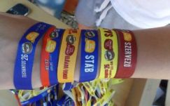  Bekukkintottunk a sátorponyvák alá a Tusványoson