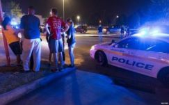 Ámokfutó lövöldözött a nézőkre egy amerikai moziban