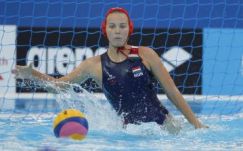 Vizes vb: továbbjutott a franciák legyőzésével a magyar női vízilabda-válogatott