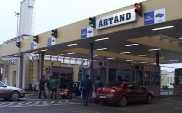 Torlódásokra lehet számítani az ártándi határátkelőhelyen