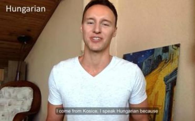 Tizenkilenc nyelven, köztük magyarul és románul beszél ez a szlovák férfi 