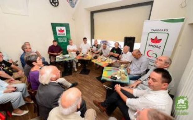 Kolozsvár: felleg? vár? – beszélgetés a magyar kultúra erdélyi központjáról 