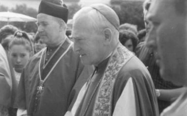 Konferencia Csíkszentdomokoson Márton Áron püspökről