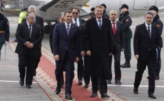 Klaus Johannis államfő a fél világot bejárta megválasztása óta