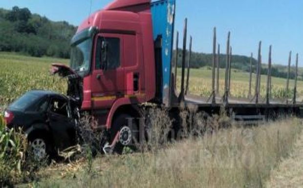 Két nagyszülő és az unoka vesztette életét egy szörnyű balesetben Hunyad megyében