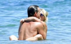 Buja szexuális kalandot ígér az idei nyár