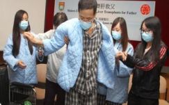 Két lányának máját használták fel egy kínai férfi sikeres szervátültetéséhez