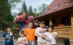 Nevelőket keresnek a Szent Ferenc Alapítványhoz