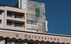 Ingyenes érettségi felkészítőket tartanak románból a csíki Sapientián